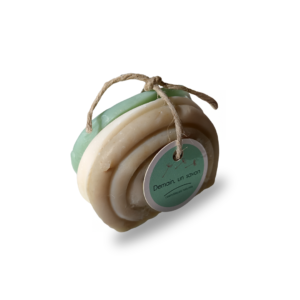 Chutes de Savons avec Filet Sauve-Savon - Écologique, Économique et Zéro Déchet - Demain, un savon