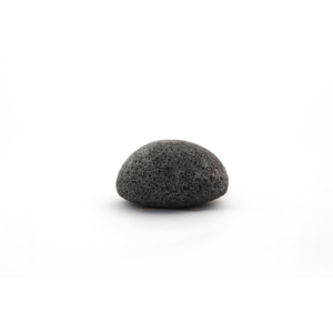 Éponge Konjac au Charbon de Bambou – Païma | Nettoyage Purifiant pour Peaux à Imperfections